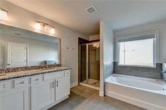 Building Photo - 3855 Brookburn Pk