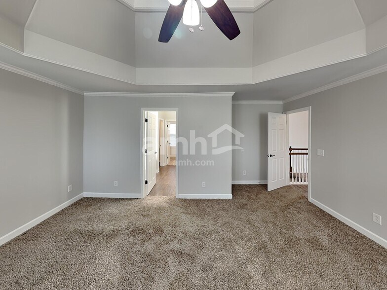 Building Photo - 3035 Romain Trail