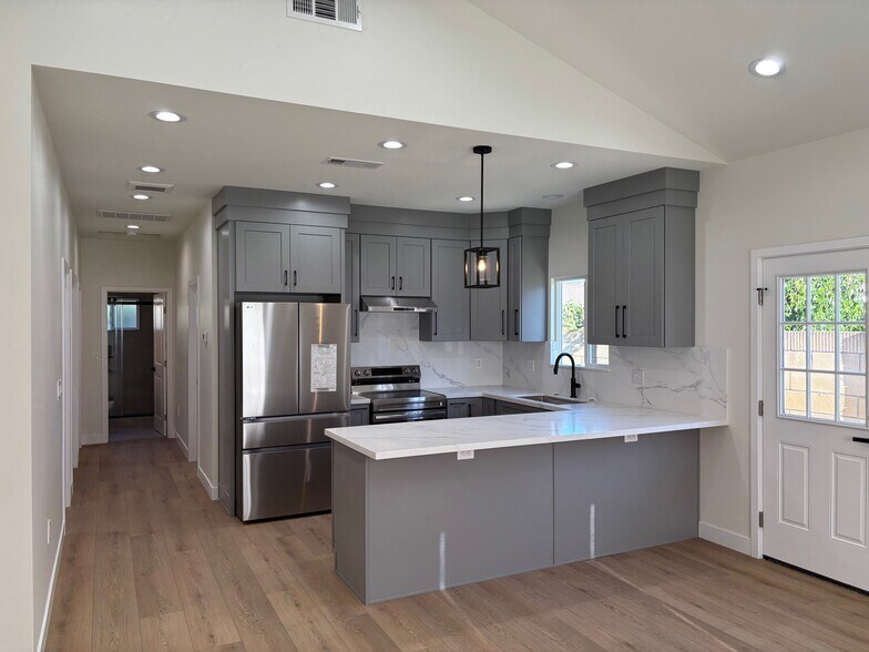 Building Photo - 11572 Orchid Ave