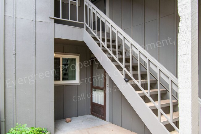Building Photo - First floor condo in Midtown Fort Collins