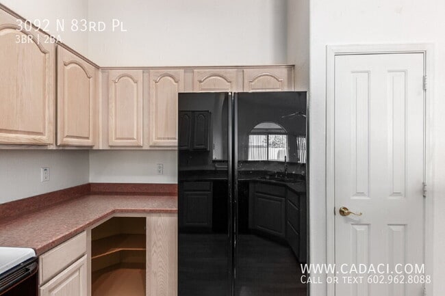 Building Photo - 3092 N 83rd Pl
