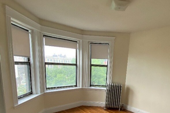 Studio - 1152 Commonwealth Ave