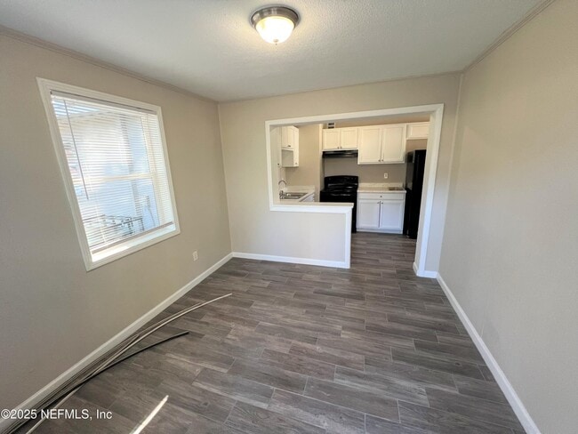 Building Photo - 8931 Devonshire Blvd