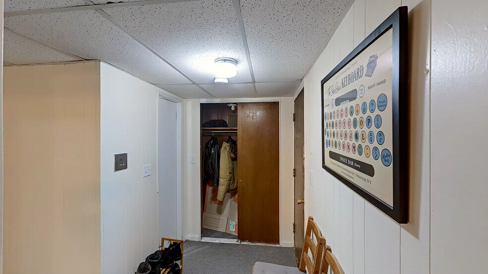 Building Photo - 99 Glenville Ave