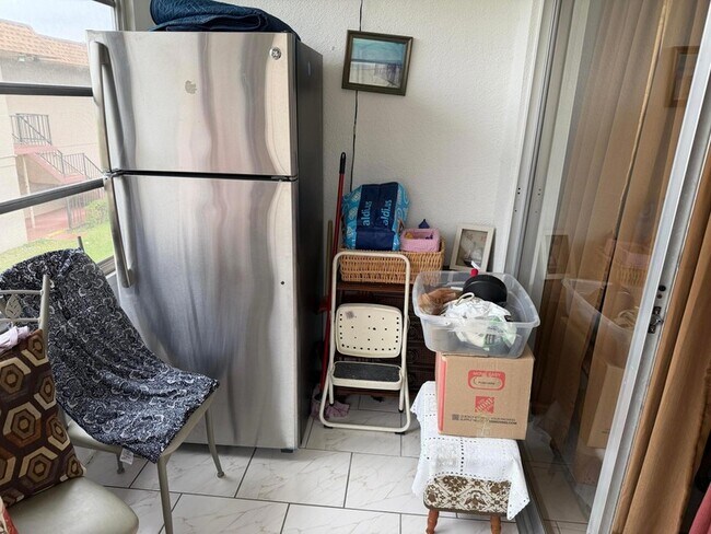 Building Photo - 502 Davis Rd