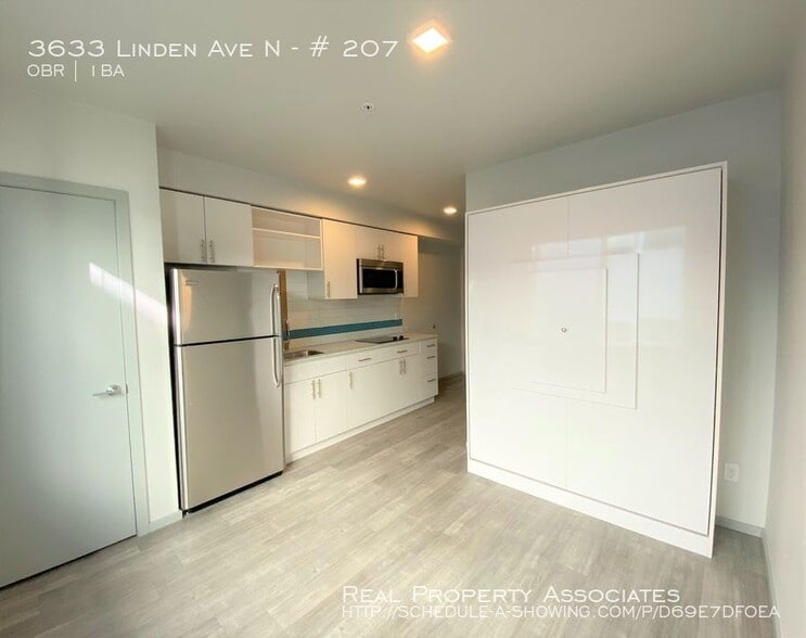 Building Photo - 3633 Linden Ave