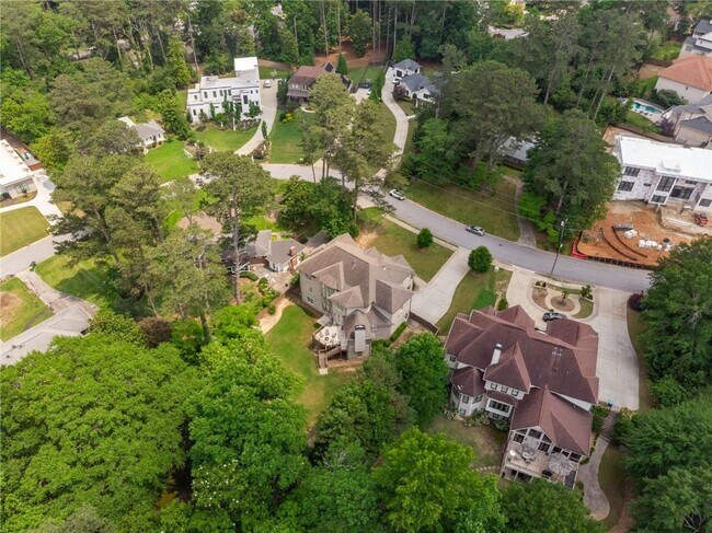 Building Photo - 6552 Long Acres Dr