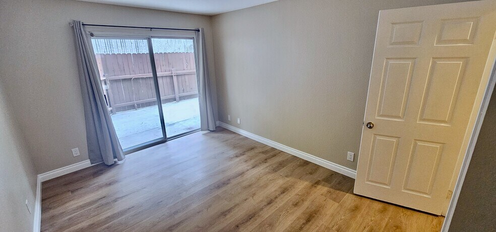 Building Photo - 3800 Stocker St
