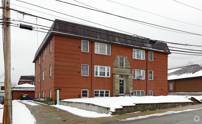 Building Photo - 419 Shady Ave