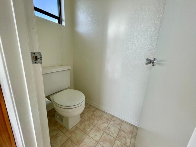 Building Photo - Carmel Valley 4 Bed/2.5 Bath Home