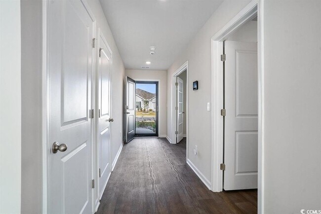 Building Photo - 380 Harvest Rdg Wy