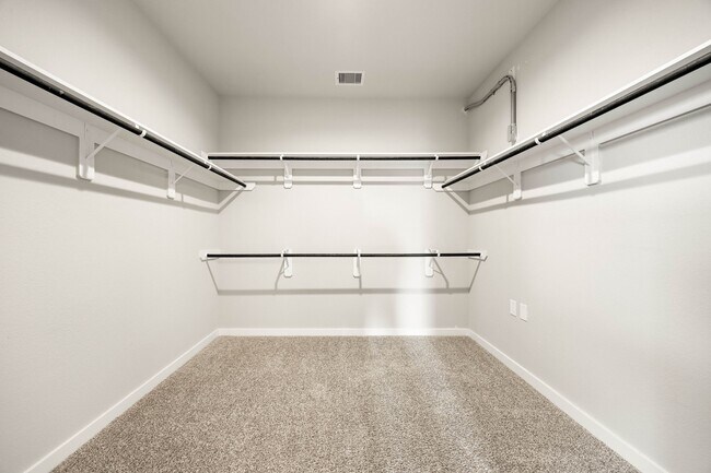 Building Photo - 3815 Favor Frst Ct