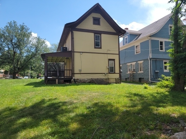 Building Photo - 3326 Gillham Rd
