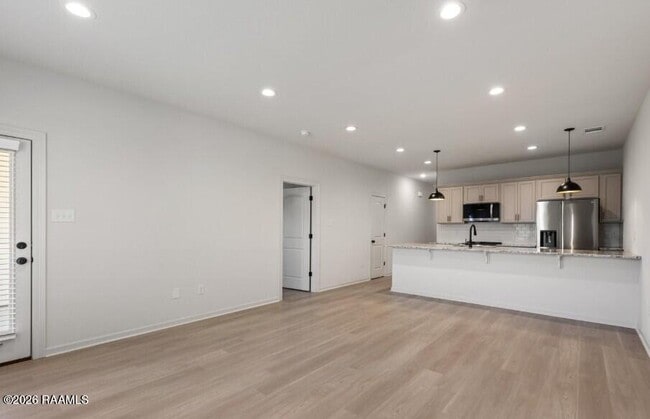 Building Photo - 101 Foster Grove Drive