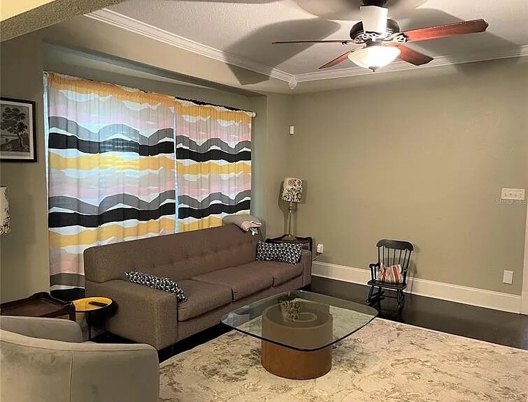 Living room view 2 - 419 E Belmar St