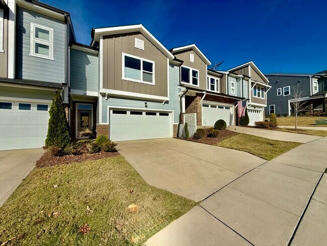 Building Photo - 254 Deardom Wy