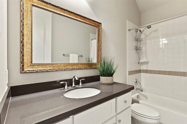 Building Photo - 11482 Misty Ridge Dr