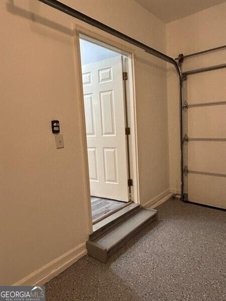 Building Photo - 1943 Hoods Fort Cir NW