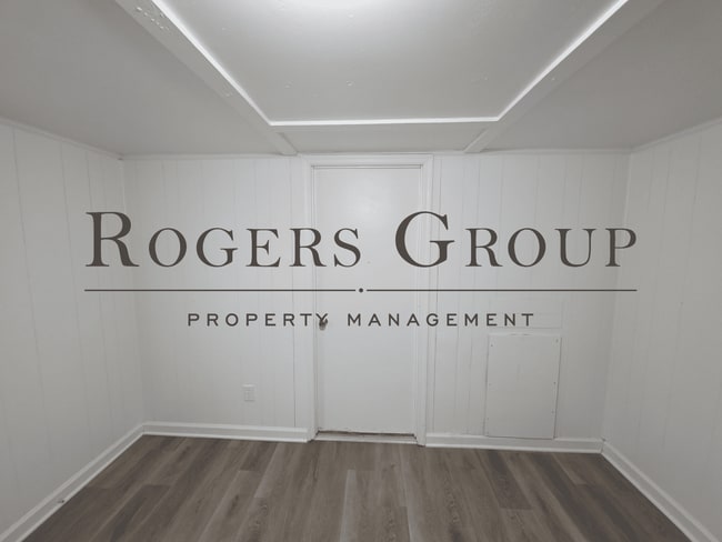 Building Photo - 215 Mineral Springs Rd