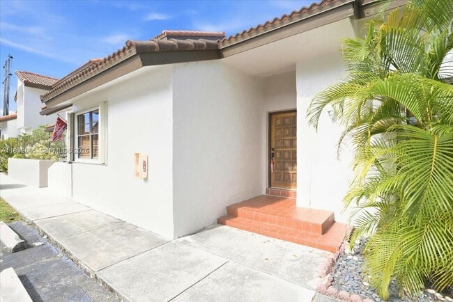 Building Photo - 13521 SW 62nd St