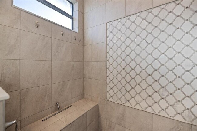 Building Photo - 6507 Clairborne Ln