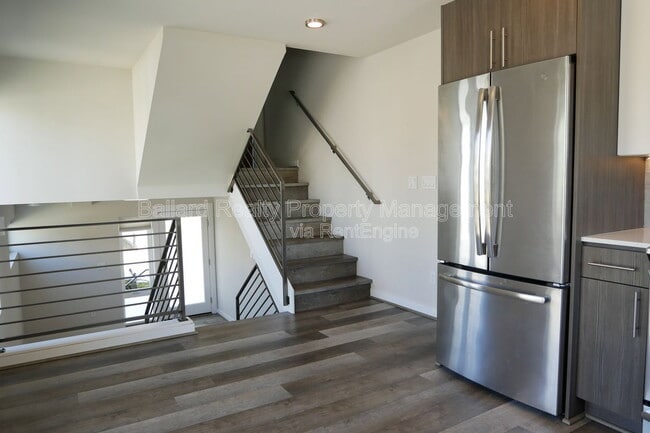 Building Photo - 6251 8th Ave NW