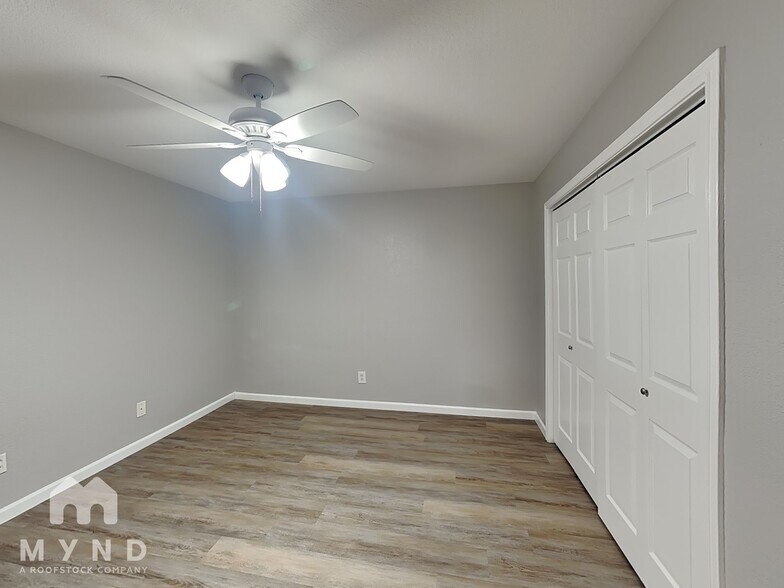 Building Photo - 4892 Masch Branch Rd