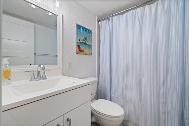 Building Photo - 201 Rudee Loop Connector