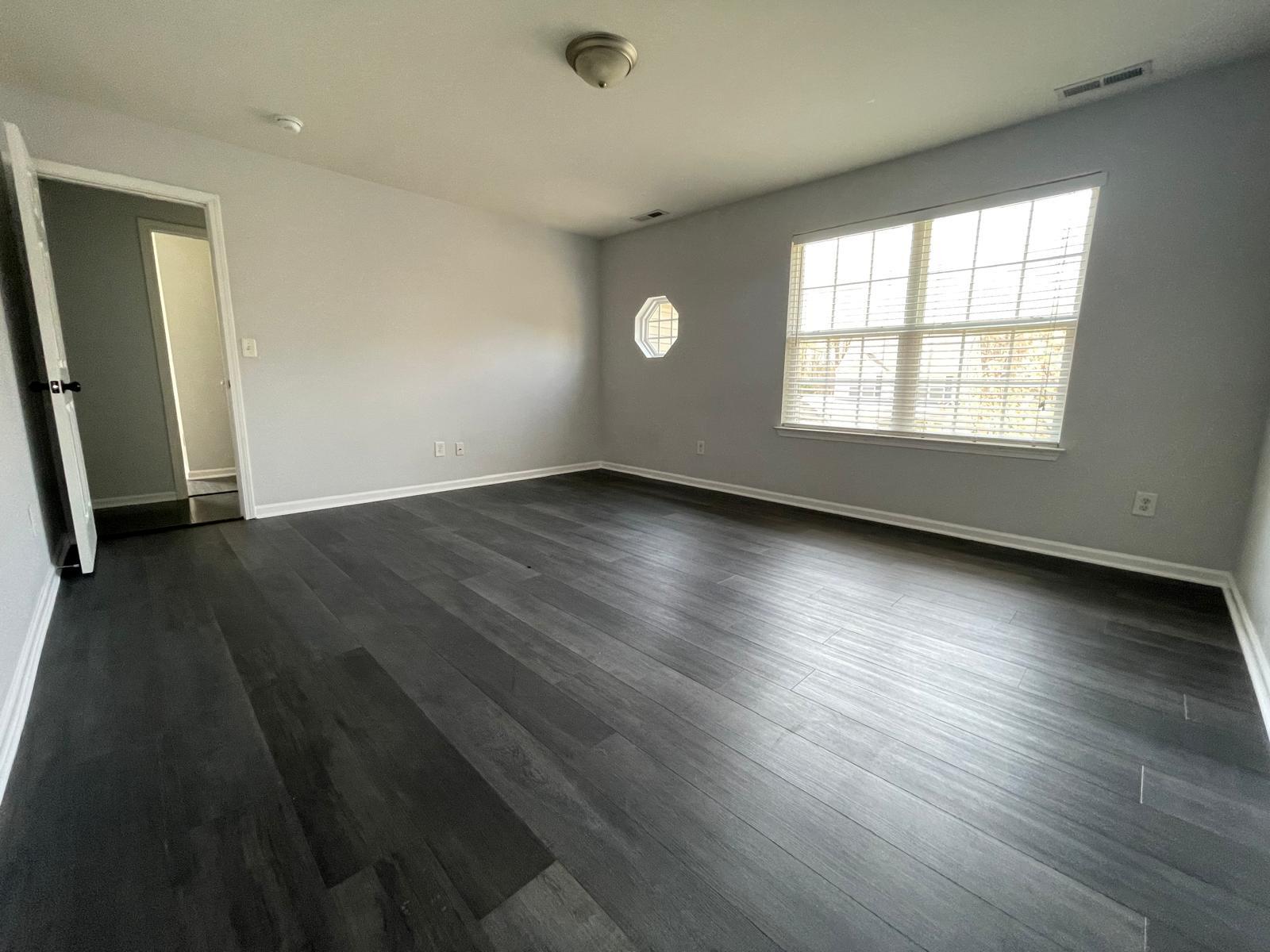 Building Photo - 3819 Fircrest Dr