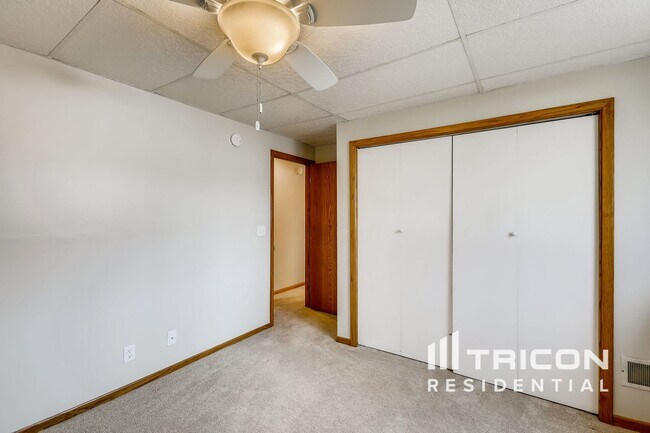 Building Photo - 5752 W 134th St