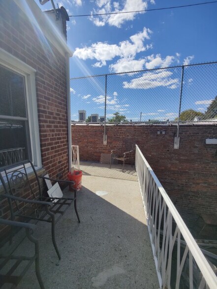 Building Photo - 24213 Braddock Ave