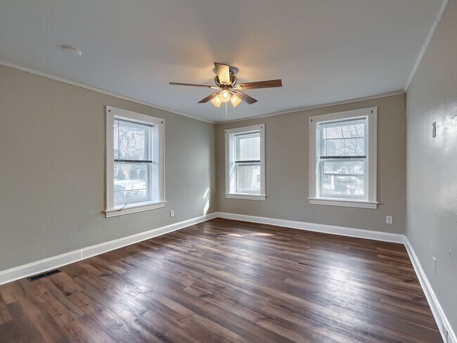 Building Photo - 3200 Green St