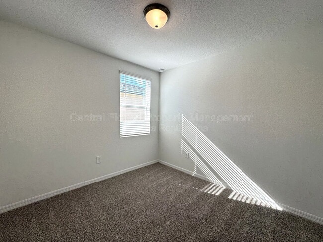 Building Photo - 3201 Viceroy Ct