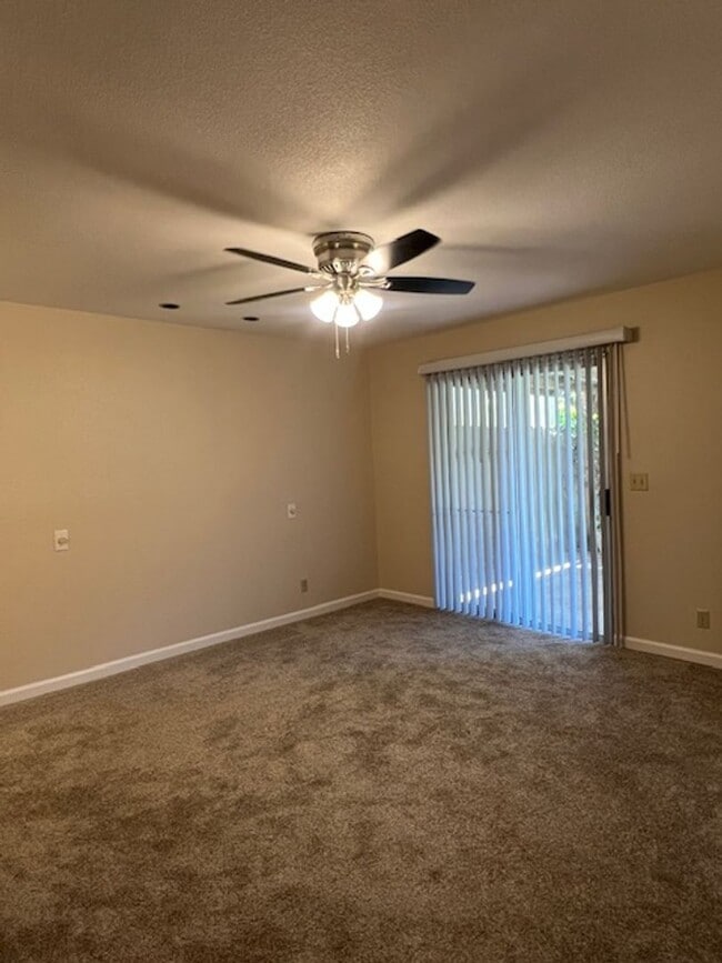 Building Photo - BEAUTIFULLY REMODELED 3 BEDROOM IN LOOMIS!!
