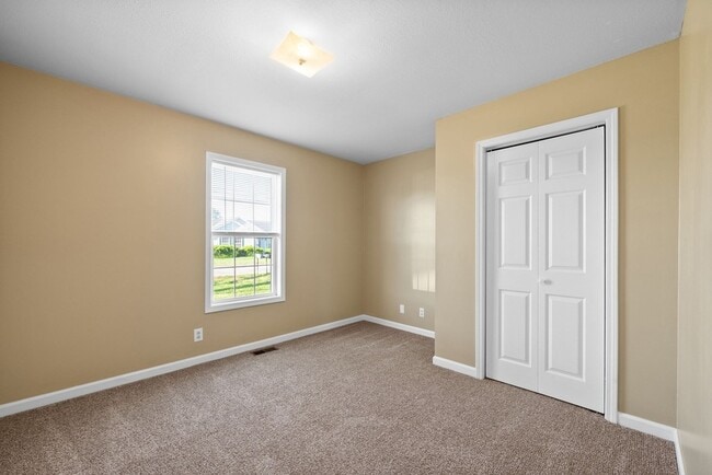 Building Photo - 521 Gainey Dr