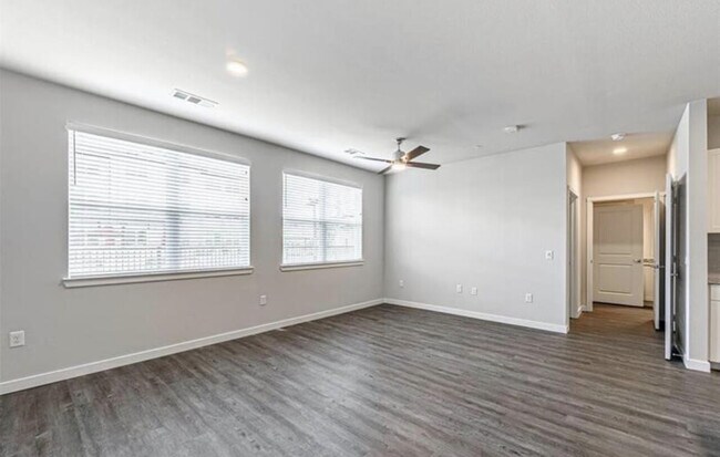 Building Photo - Copperfield