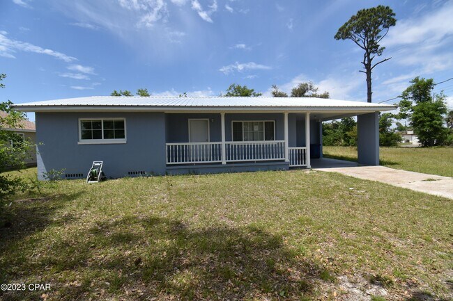 Building Photo - 1815 Arthur Ave