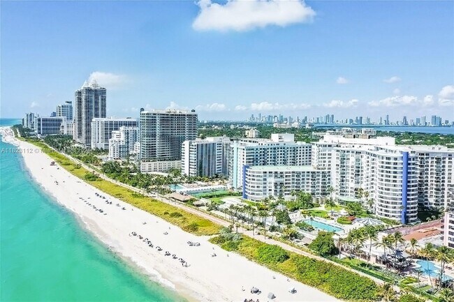 Building Photo - 5161 Collins Ave