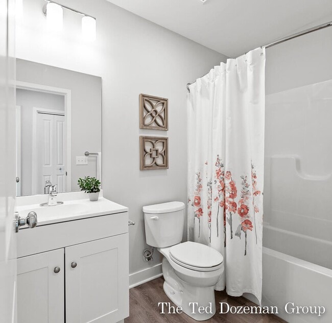 Building Photo - 13630 Signature Dr