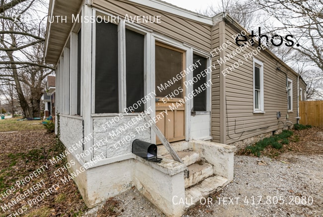 Building Photo - 930 S Missouri Ave
