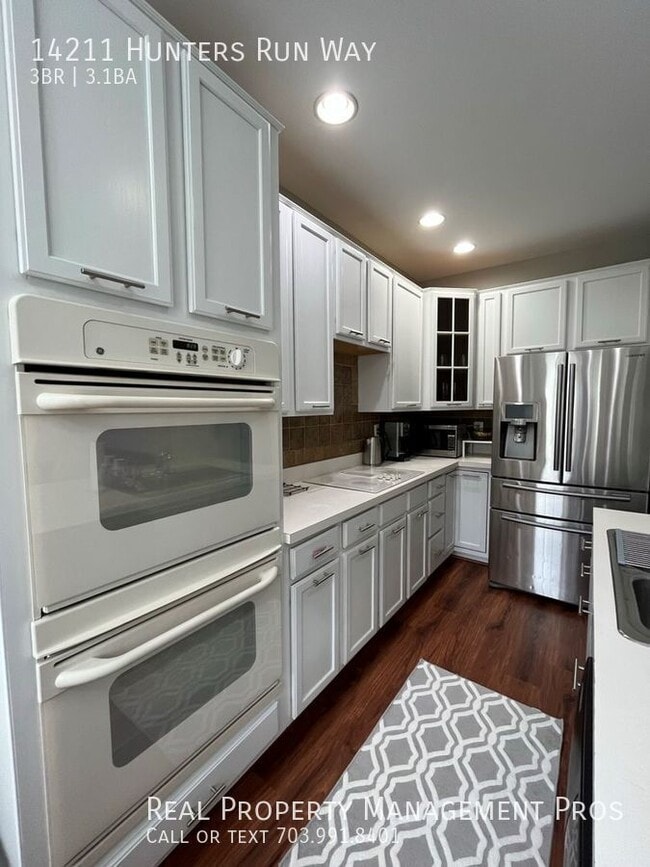 Building Photo - 14211 Hunters Run Way