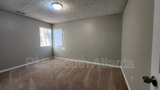 Building Photo - 5426 Glen Haven Dr