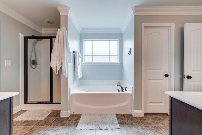 Building Photo - 6905 91st St