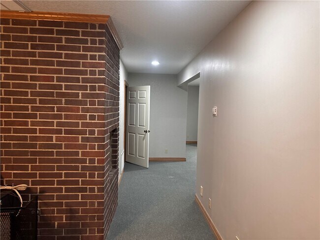Building Photo - 15262 Shipe Rd