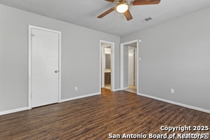 Building Photo - 5827 Shadow Glen