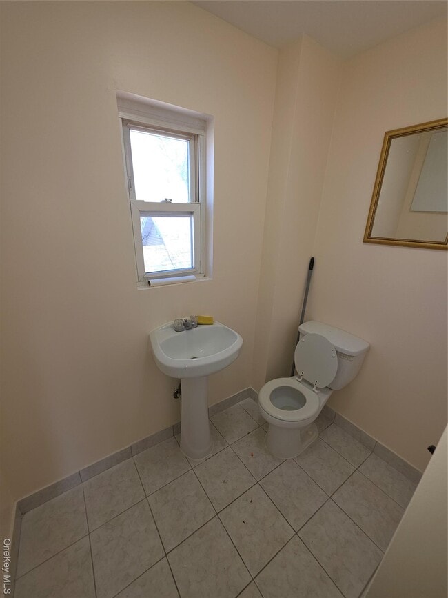 Building Photo - 1075 Harrison St