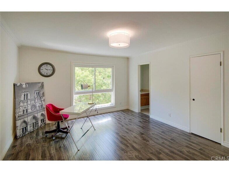 Building Photo - 1203 N Sweetzer Ave