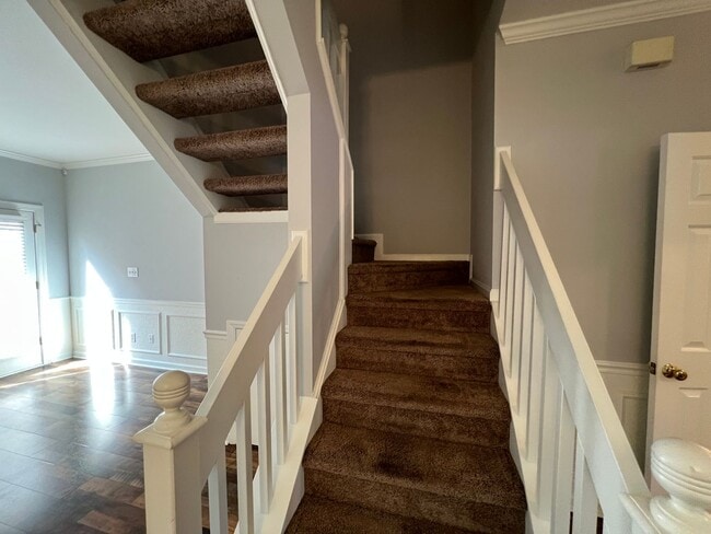 Building Photo - 4325 Pine Springs Ct