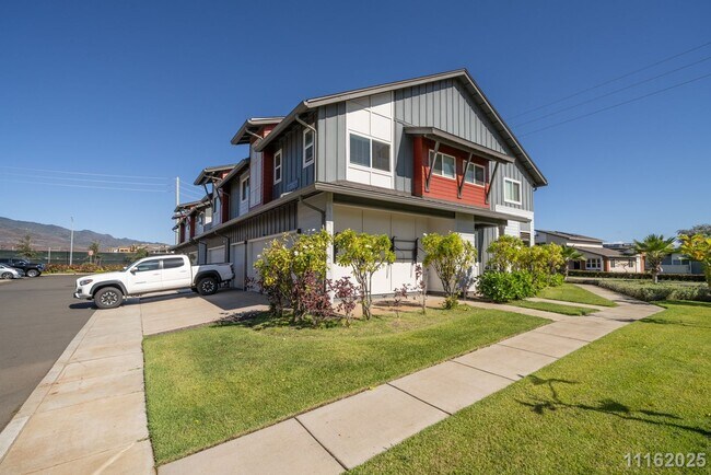 Building Photo - Ho’opili Gem Townhouse – 2-Bed, 2-Bath Ups...