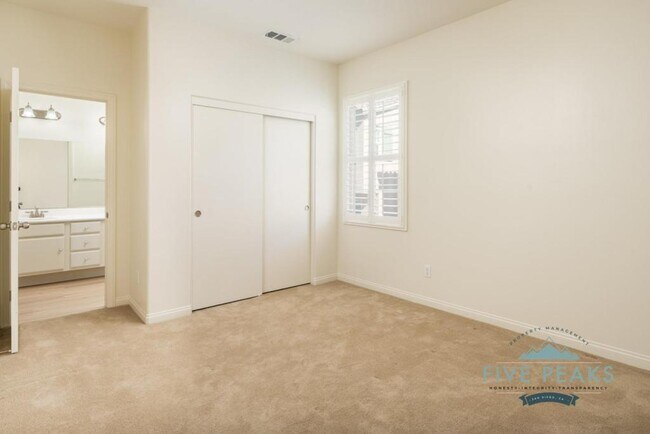 Building Photo - 1515 Franceschi Dr